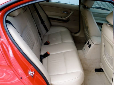 2006 BMW 325  xi