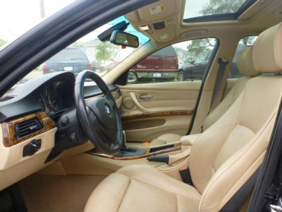2006 BMW 325  i