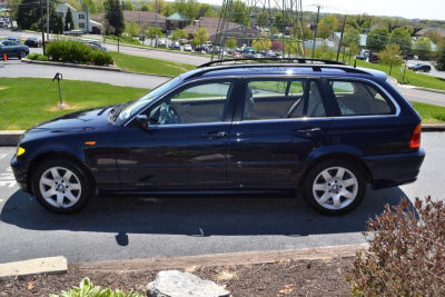 2005 BMW 325 xiT