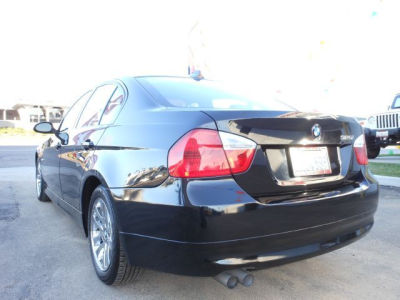 2006 BMW 325  i