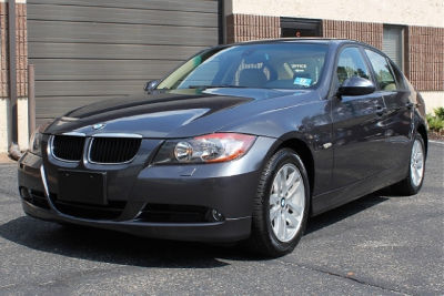 2006 BMW 325  i