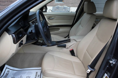 2006 BMW 325 i