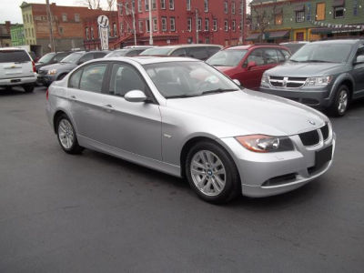 2006 BMW 325  xi