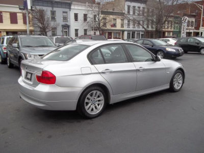 2006 BMW 325  xi