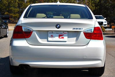 2006 BMW 325 i