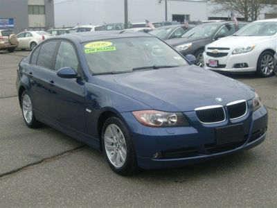 2006 BMW 325  xi