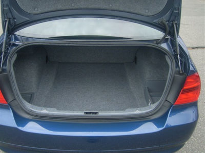 2006 BMW 325 xi