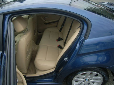 2006 BMW 325 xi