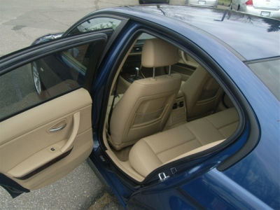 2006 BMW 325 xi