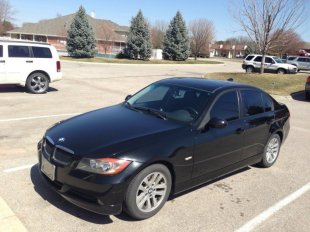 2006 BMW 325  i