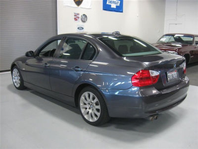2006 BMW 325  xi
