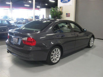 2006 BMW 325  xi