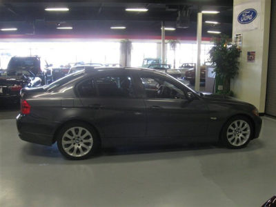 2006 BMW 325  xi