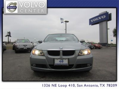 2006 BMW 325 i