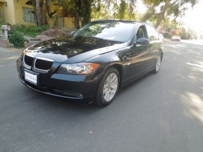 2006 BMW 325  i