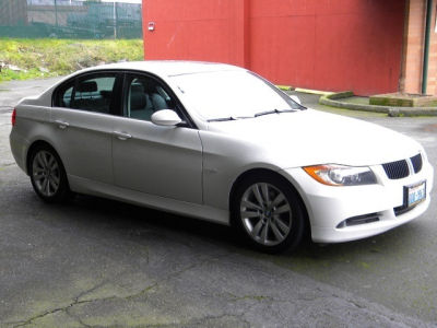 2006 BMW 325  i
