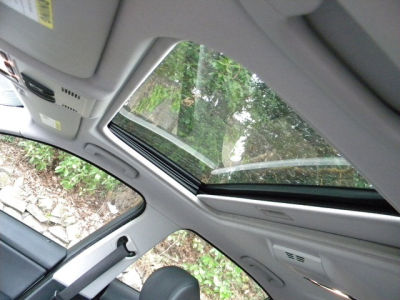 2006 BMW 325  i
