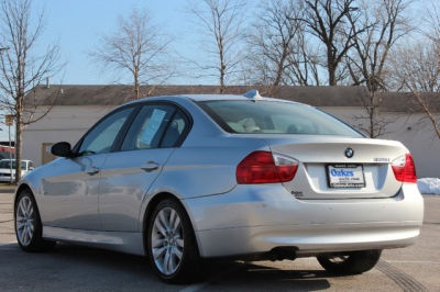 2006 BMW 325 i