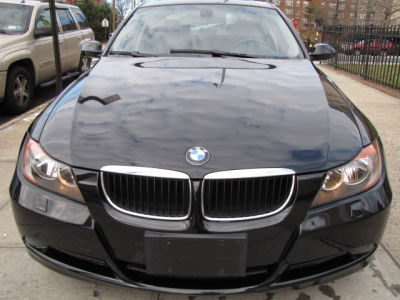 2006 BMW 325  xi