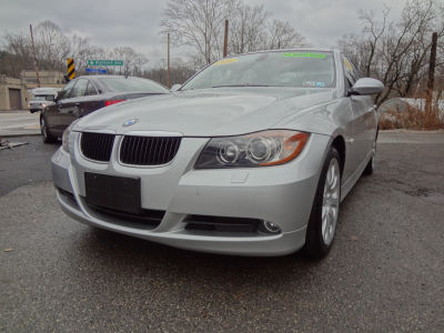 2006 BMW 325  xi