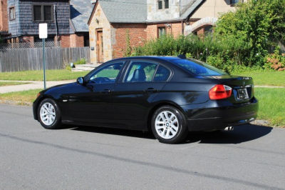 2006 BMW 325  i