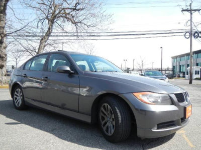 2006 BMW 325  i