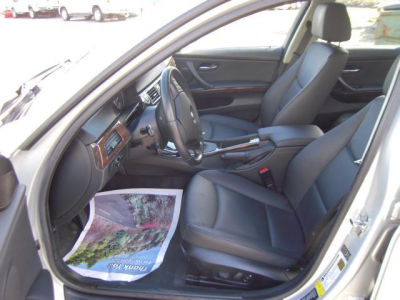 2006 BMW 325  i
