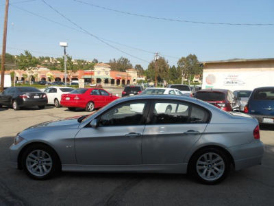 2006 BMW 325  i