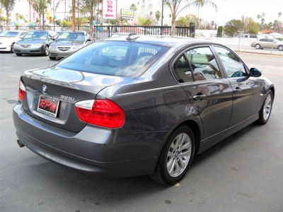 2006 BMW 325 i