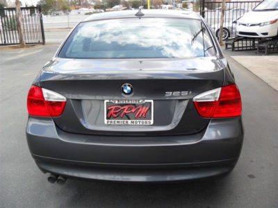 2006 BMW 325 i