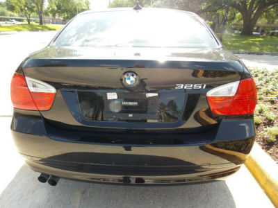 2006 BMW 325 i