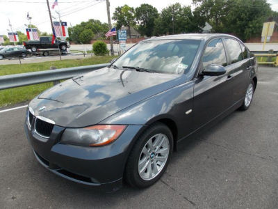 2006 BMW 325  i