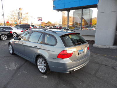 2006 BMW 325 xiT