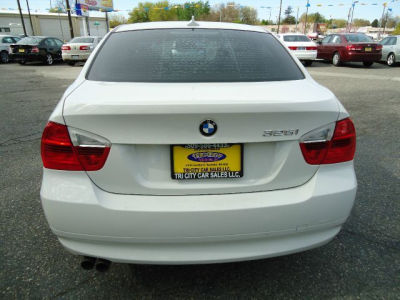 2006 BMW 325  i