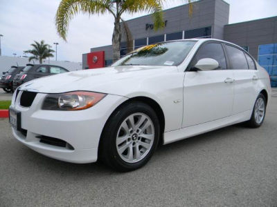 2006 BMW 325  i