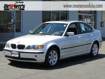 2005 BMW 325  xi