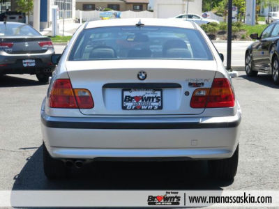 2005 BMW 325 xi