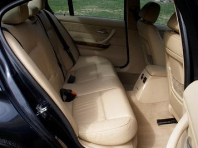 2006 BMW 325  xi