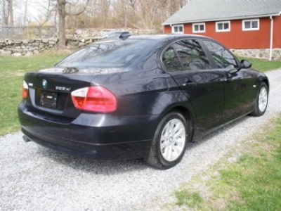 2006 BMW 325  xi