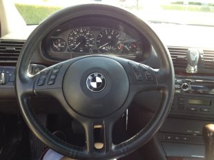 2005 BMW 325  i