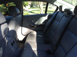 2006 BMW 325  i