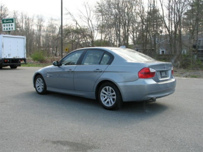 2006 BMW 325  xi