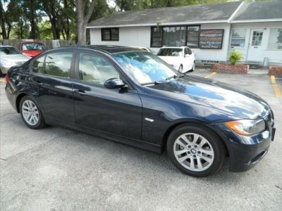 2006 BMW 325  i