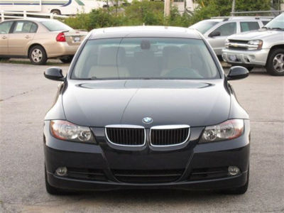 2006 BMW 325  i