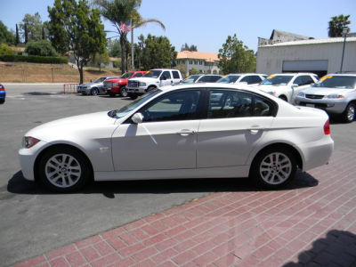 2006 BMW 325  i