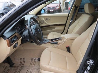 2006 BMW 325  i