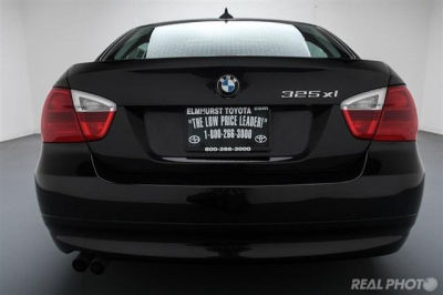 2006 BMW 325 xi