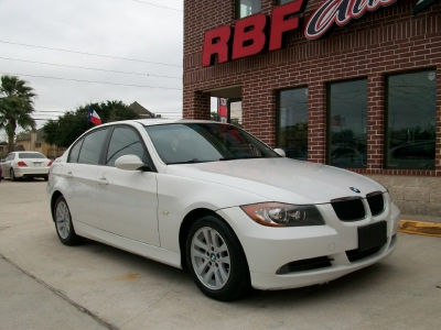 2006 BMW 325  i