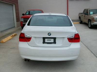 2006 BMW 325 i
