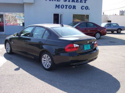 2006 BMW 325  i